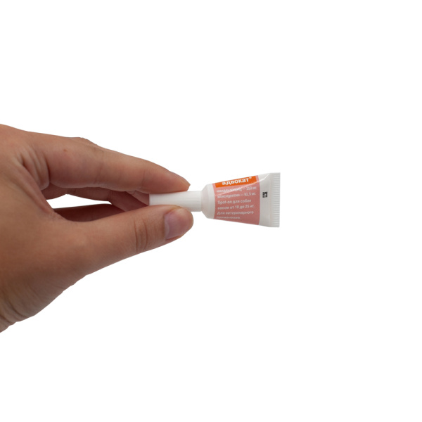 Адвокат для собак 10-25кг по 1 пипетке (от эндо- и эктопаразитов)