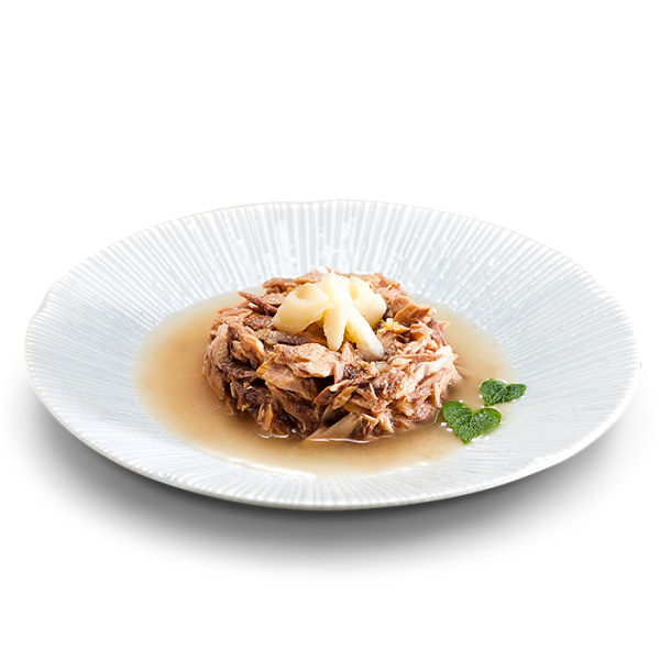 PETTRIC Original Taste ТУНЕЦ С ЛУЦИАНОМ В СОУСЕ Хлопья из Филе Тунца с белым Люцианом в Соусе 70 г