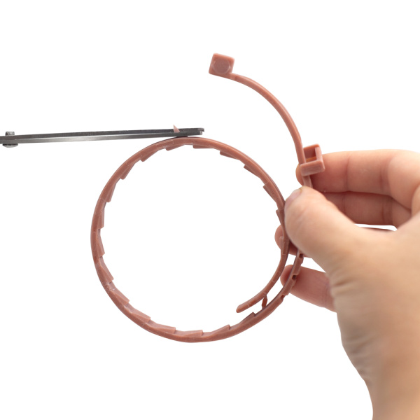 Больфо ошейник для кошек и мелких собак 38см